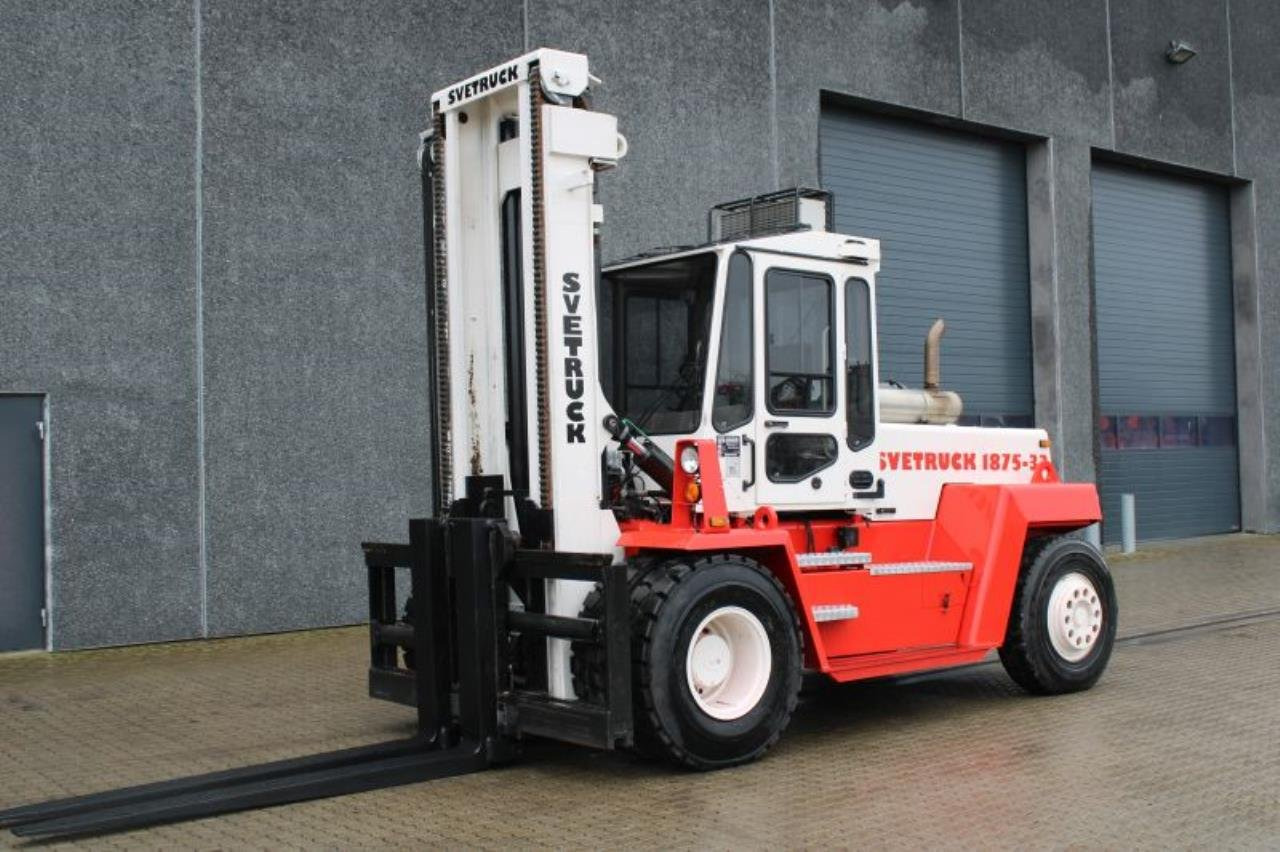 SveTruck 1875-33 - מלגזת סולר: תמונה 2 SveTruck 1875-33 - מלגזת סולר: תמונה 2