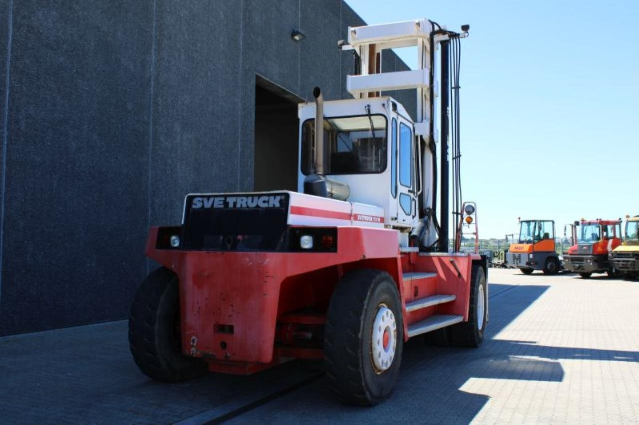 SveTruck 25120-42 - מלגזת סולר: תמונה 3 SveTruck 25120-42 - מלגזת סולר: תמונה 3