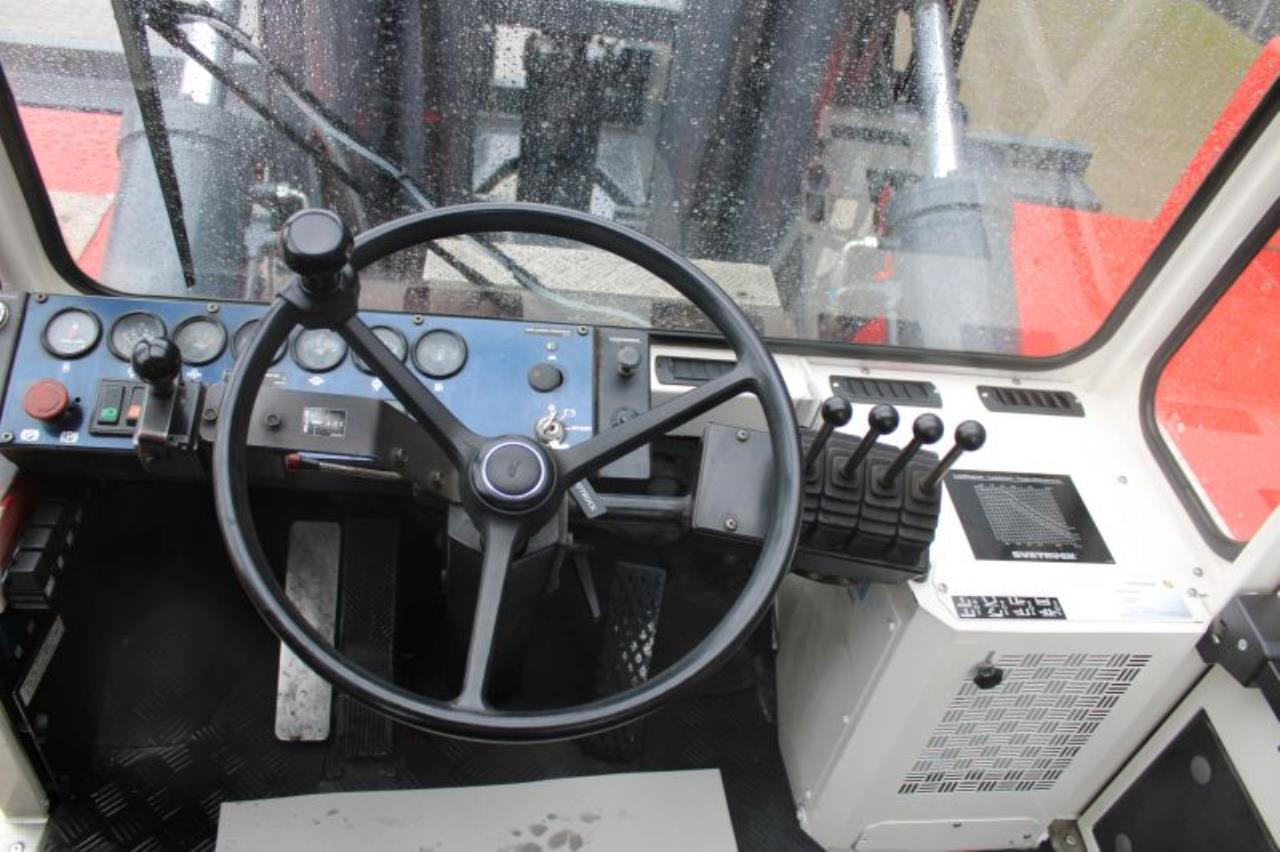 SveTruck 32120-46 - מלגזת סולר: תמונה 4 SveTruck 32120-46 - מלגזת סולר: תמונה 4
