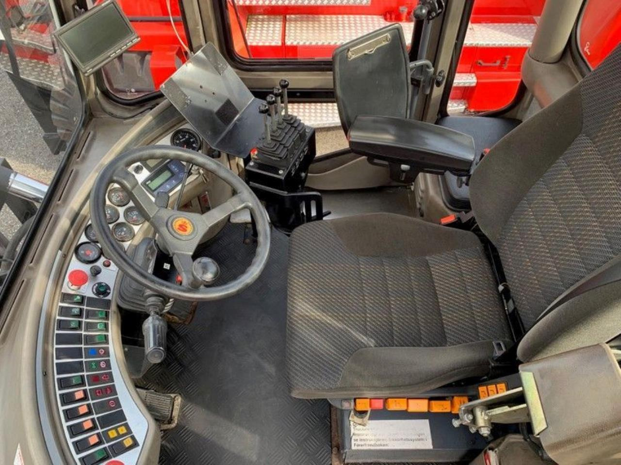 SveTruck 32120-50 - מלגזת סולר: תמונה 4 SveTruck 32120-50 - מלגזת סולר: תמונה 4