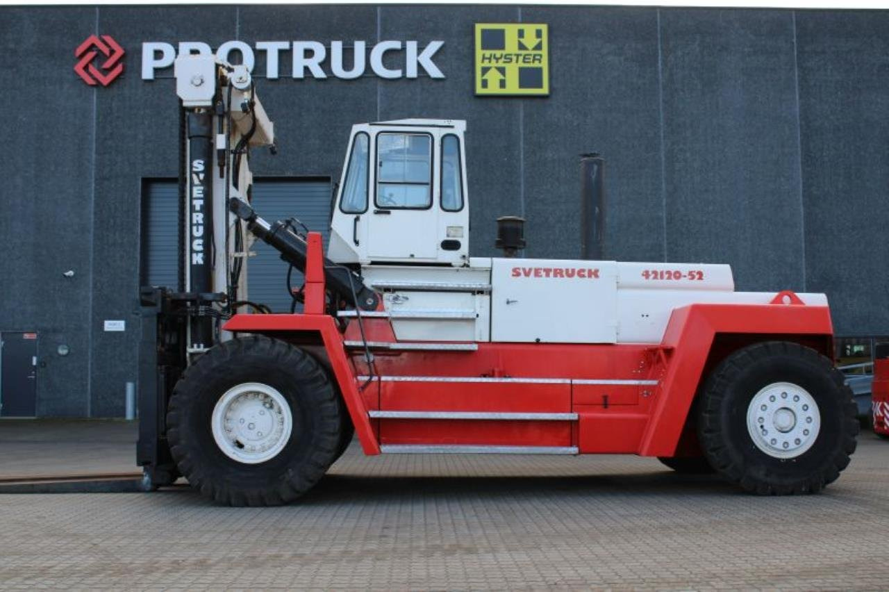 SveTruck 42120-52 - מלגזת סולר: תמונה 1 SveTruck 42120-52 - מלגזת סולר: תמונה 1