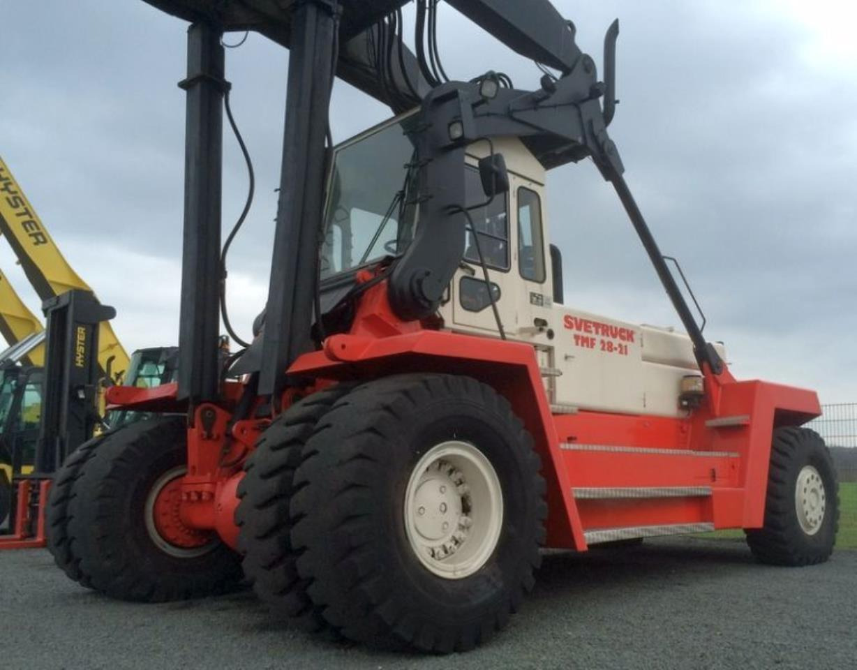 SveTruck TMF 28-21 - מלגזת סולר: תמונה 2 SveTruck TMF 28-21 - מלגזת סולר: תמונה 2