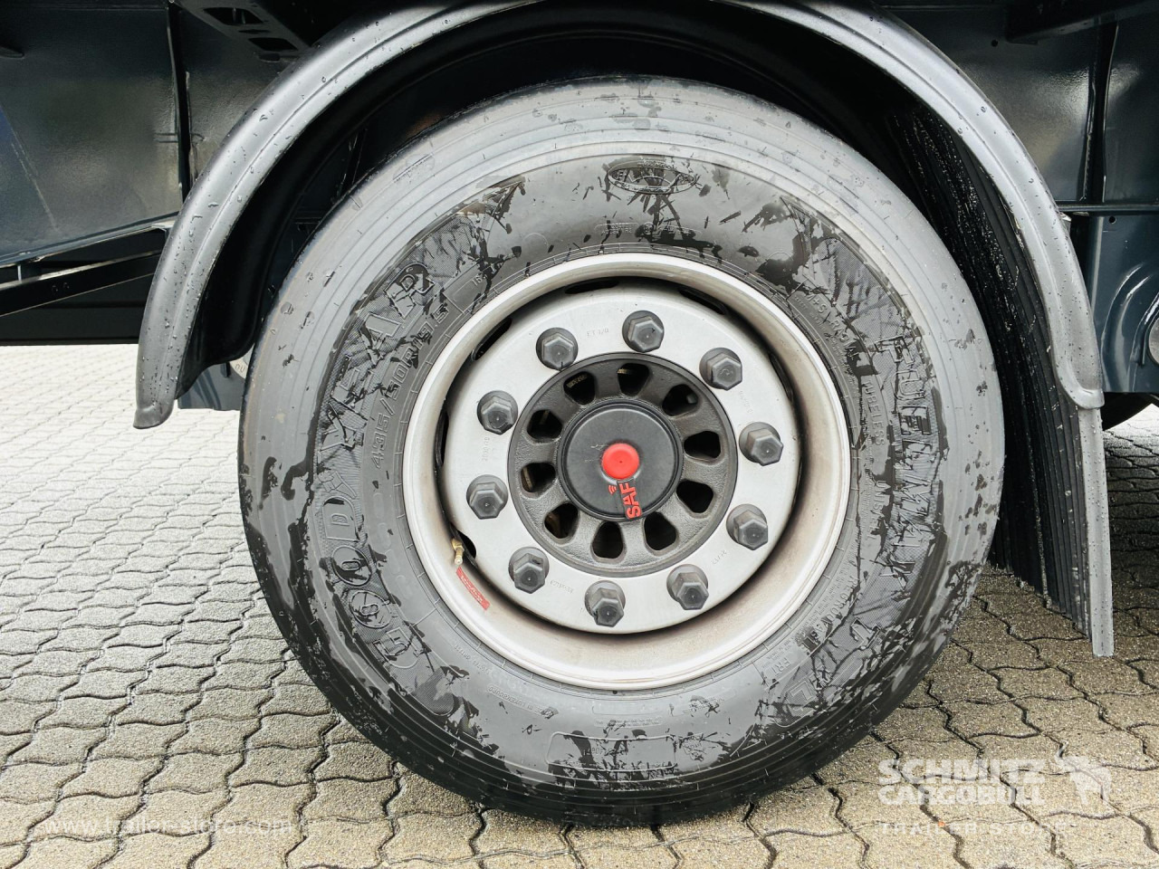 BERGER Auflieger Curtainsider Mega - סמיטריילר עם וילונות צד: תמונה 2 BERGER Auflieger Curtainsider Mega - סמיטריילר עם וילונות צד: תמונה 2