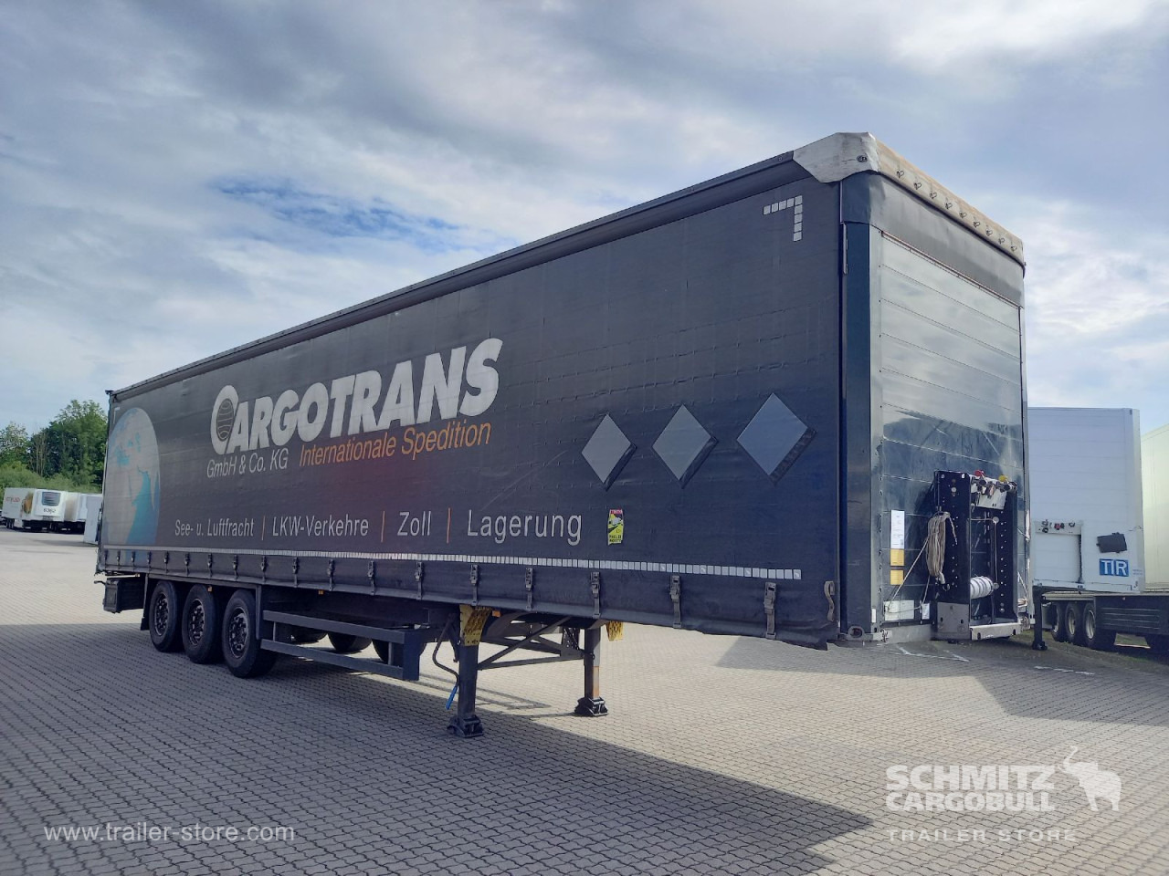 SCHMITZ Auflieger Curtainsider Standard - סמיטריילר עם וילונות צד: תמונה 1 SCHMITZ Auflieger Curtainsider Standard - סמיטריילר עם וילונות צד: תמונה 1