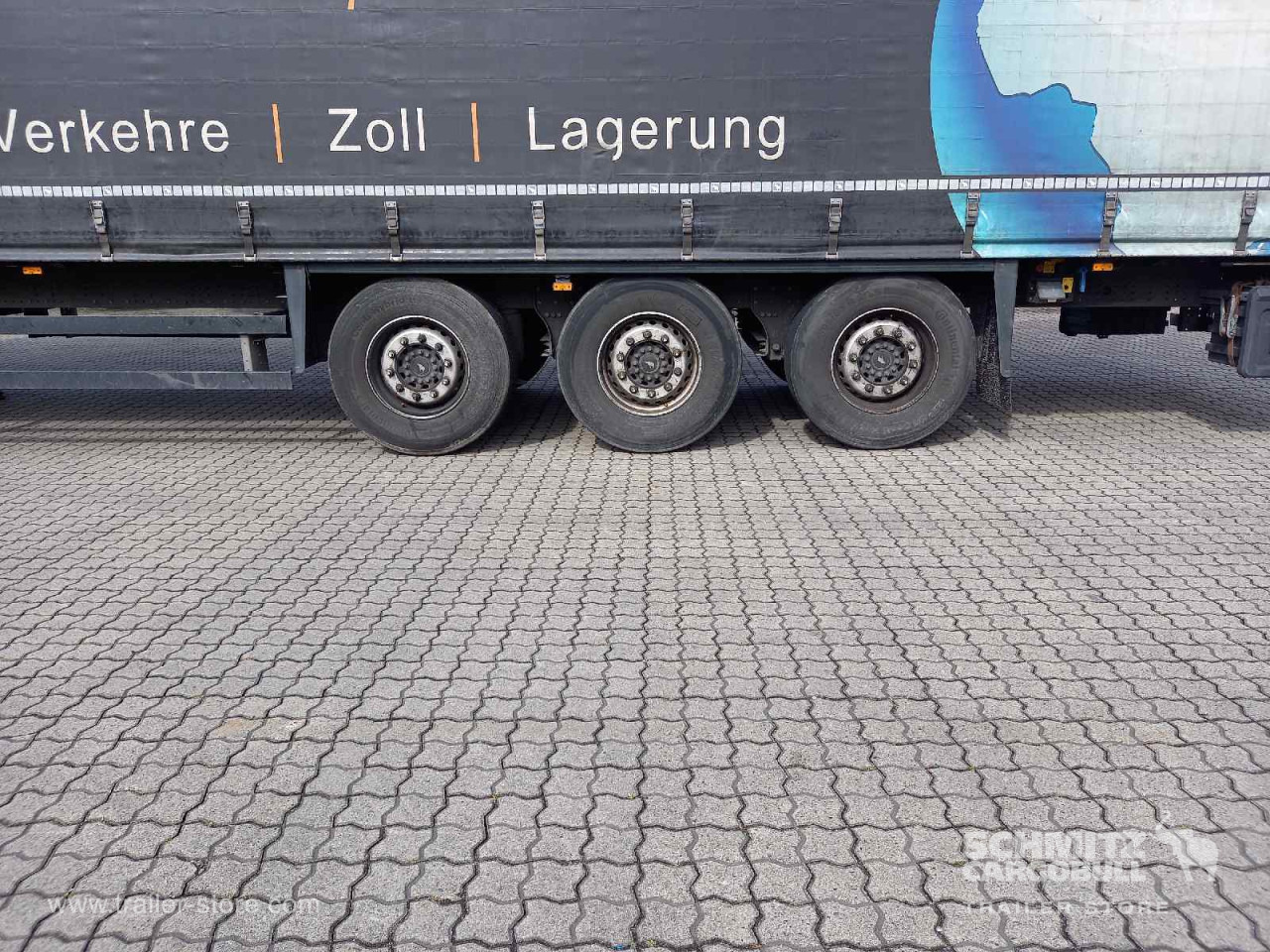 SCHMITZ Auflieger Curtainsider Standard - סמיטריילר עם וילונות צד: תמונה 2 SCHMITZ Auflieger Curtainsider Standard - סמיטריילר עם וילונות צד: תמונה 2