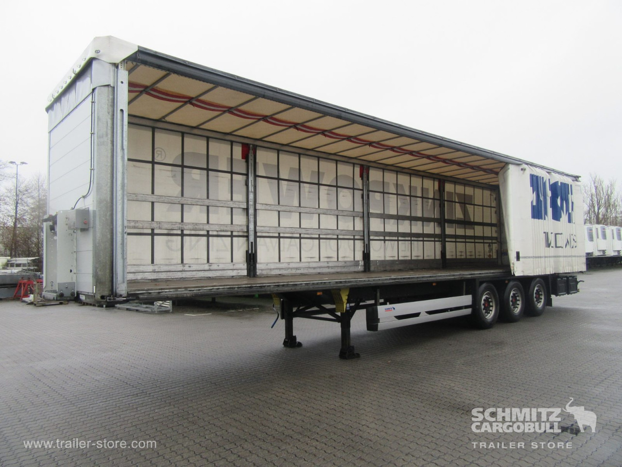 SCHMITZ Auflieger Curtainsider Standard - סמיטריילר עם וילונות צד: תמונה 1 SCHMITZ Auflieger Curtainsider Standard - סמיטריילר עם וילונות צד: תמונה 1