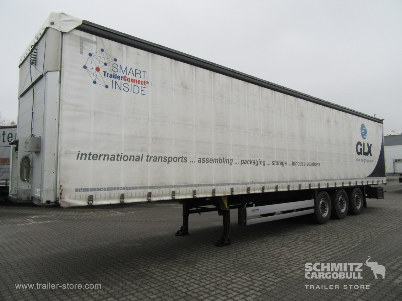 SCHMITZ Auflieger Curtainsider Standard - סמיטריילר עם וילונות צד: תמונה 1 SCHMITZ Auflieger Curtainsider Standard - סמיטריילר עם וילונות צד: תמונה 1