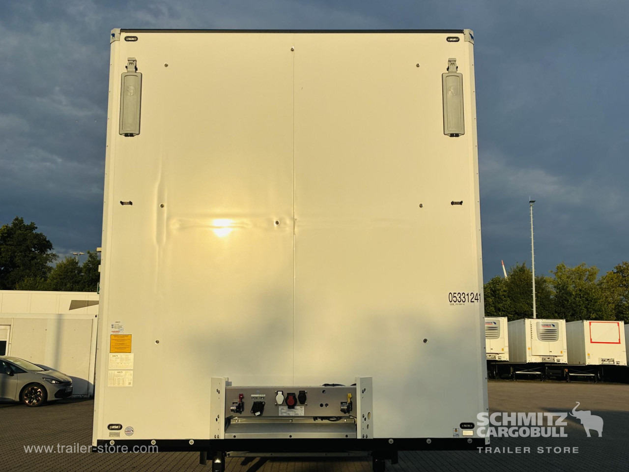 SCHMITZ Auflieger Tiefkühler Multitemp Double deck - סמיטריילר איזותרמי: תמונה 2 SCHMITZ Auflieger Tiefkühler Multitemp Double deck - סמיטריילר איזותרמי: תמונה 2