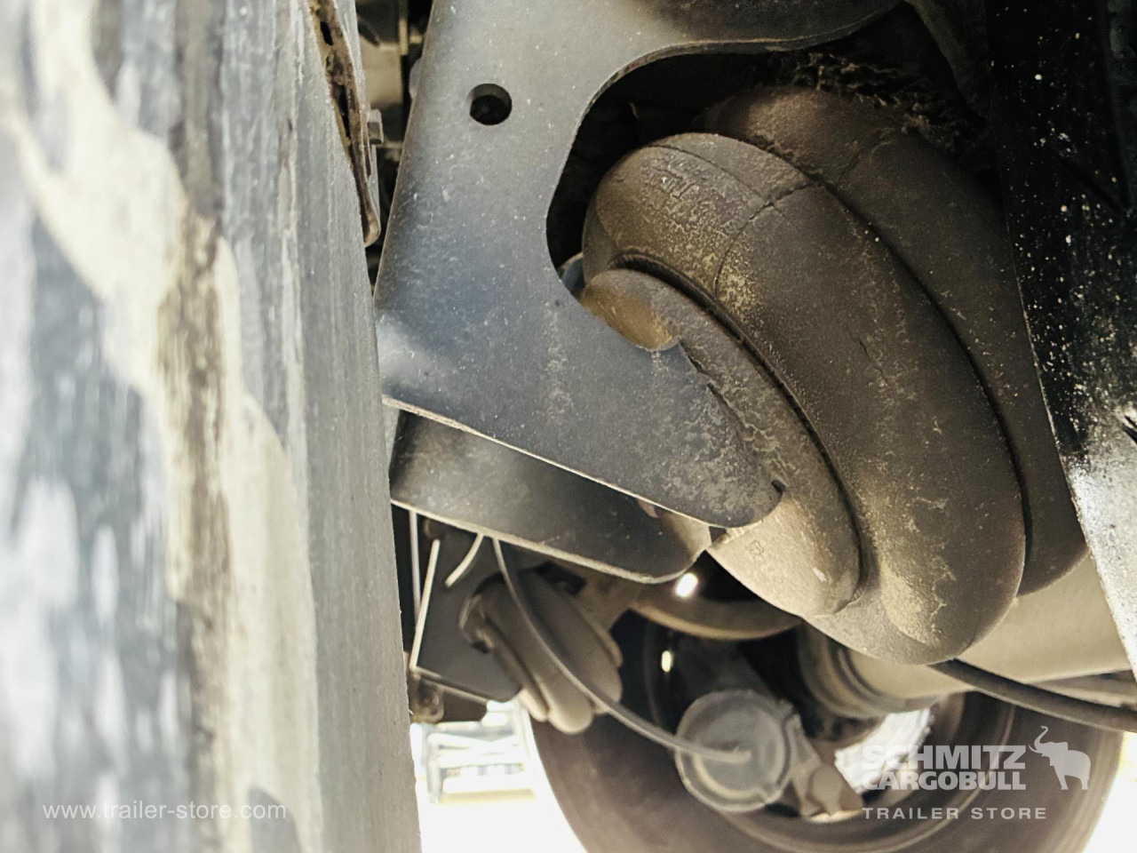 SCHMITZ Auflieger Tiefkühler Multitemp Double deck - סמיטריילר איזותרמי: תמונה 2 SCHMITZ Auflieger Tiefkühler Multitemp Double deck - סמיטריילר איזותרמי: תמונה 2