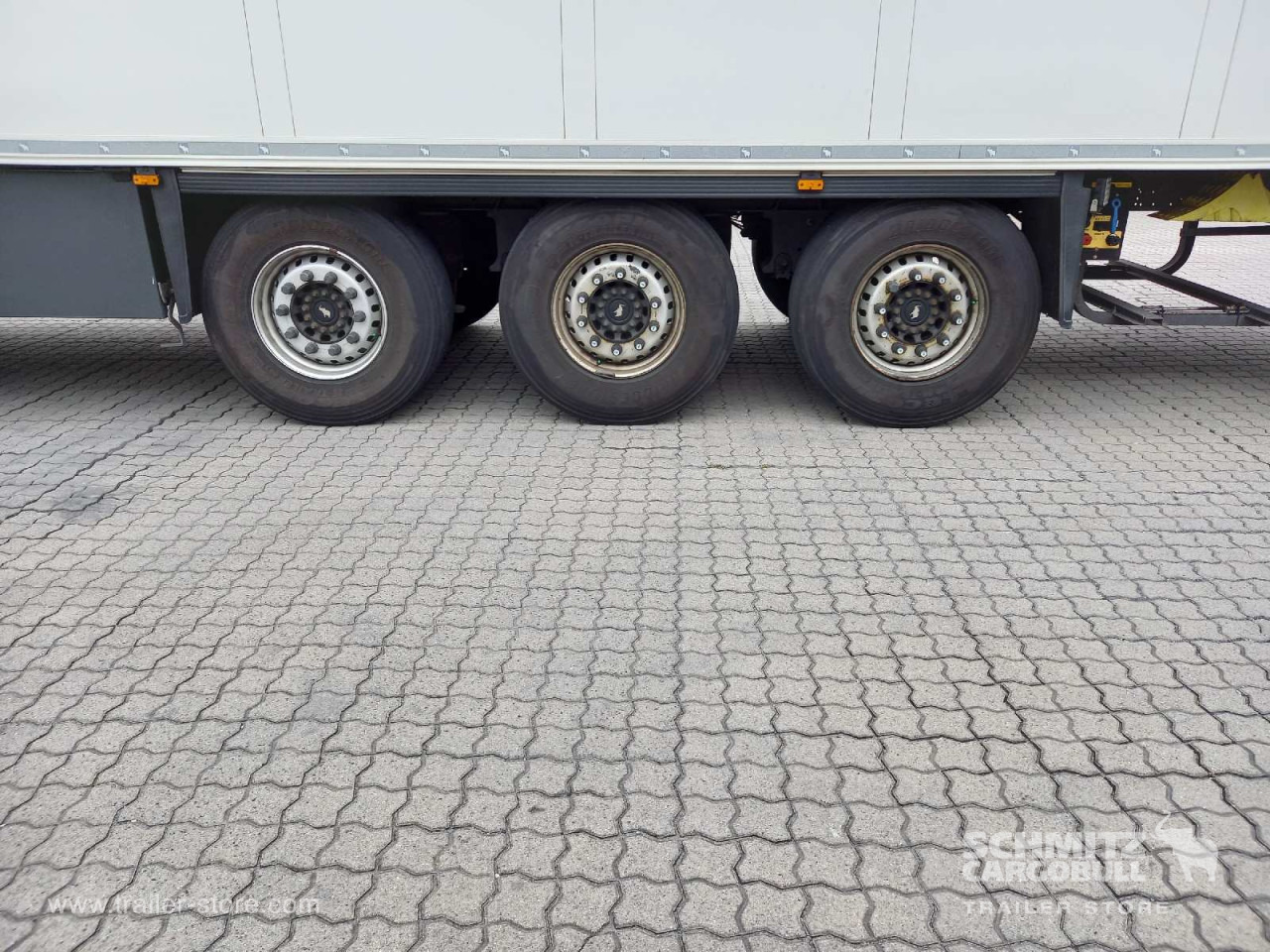 SCHMITZ Auflieger Tiefkühler Standard Double deck - סמיטריילר איזותרמי: תמונה 2 SCHMITZ Auflieger Tiefkühler Standard Double deck - סמיטריילר איזותרמי: תמונה 2