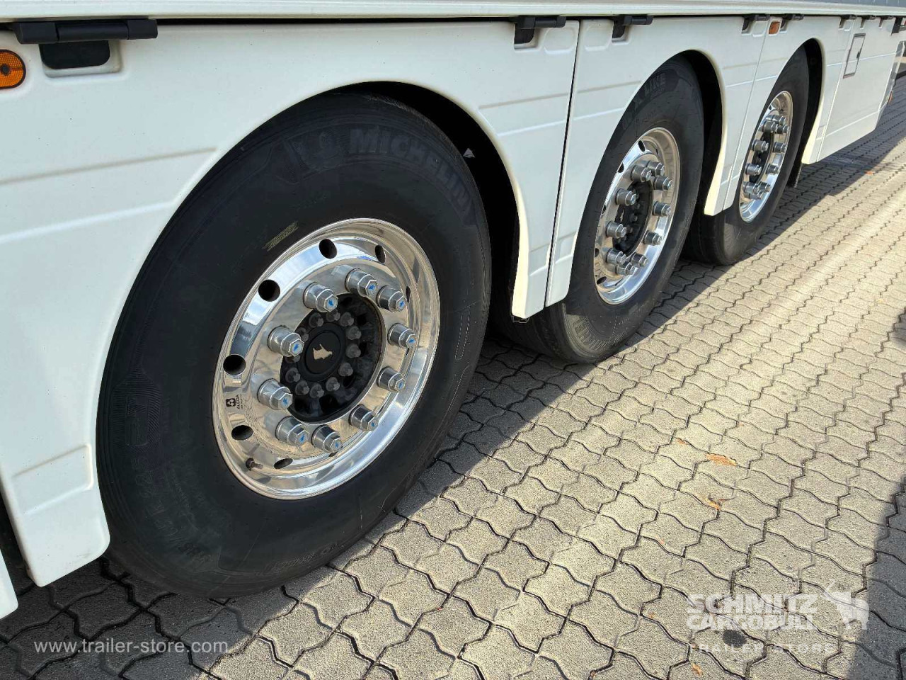 SCHMITZ Auflieger Tiefkühler Standard Double deck - סמיטריילר איזותרמי: תמונה 2 SCHMITZ Auflieger Tiefkühler Standard Double deck - סמיטריילר איזותרמי: תמונה 2