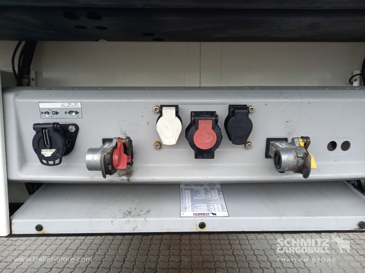 SCHMITZ Auflieger Tiefkühler Standard Double deck - סמיטריילר איזותרמי: תמונה 4 SCHMITZ Auflieger Tiefkühler Standard Double deck - סמיטריילר איזותרמי: תמונה 4