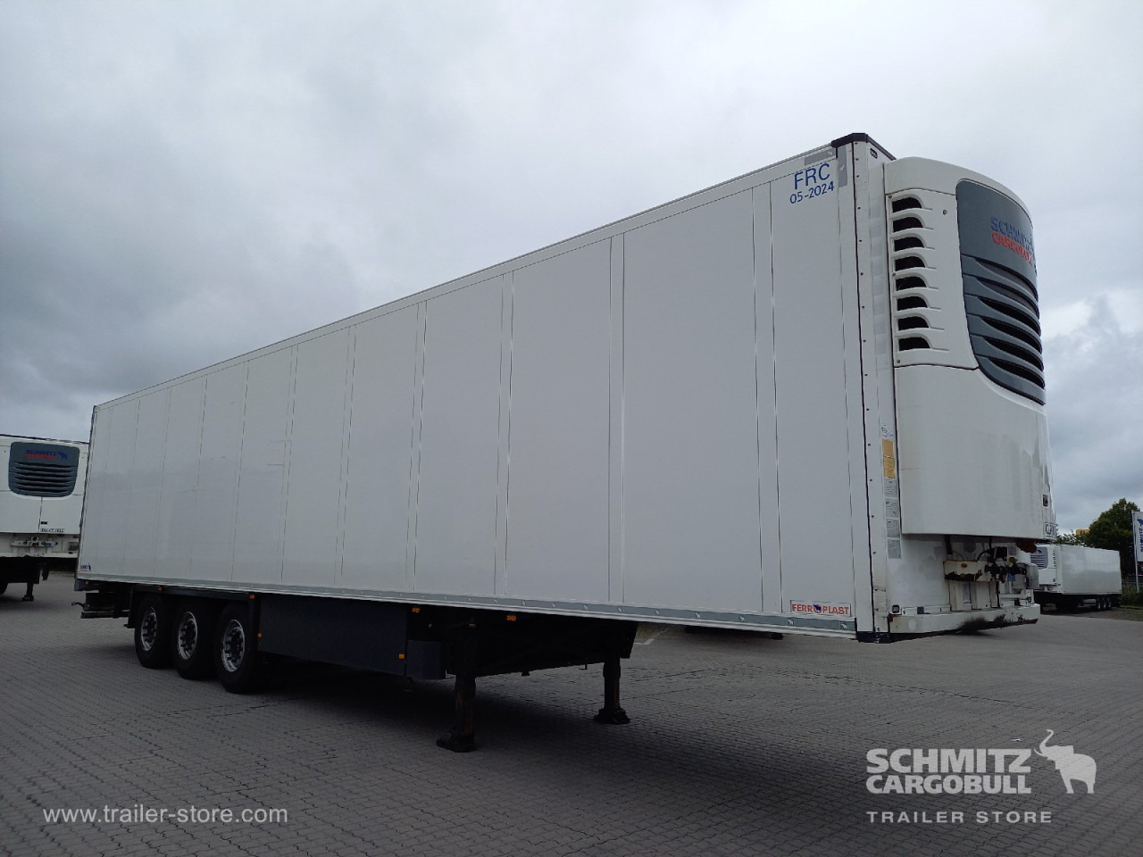 SCHMITZ Auflieger Tiefkühler Standard Double deck - סמיטריילר איזותרמי: תמונה 1 SCHMITZ Auflieger Tiefkühler Standard Double deck - סמיטריילר איזותרמי: תמונה 1