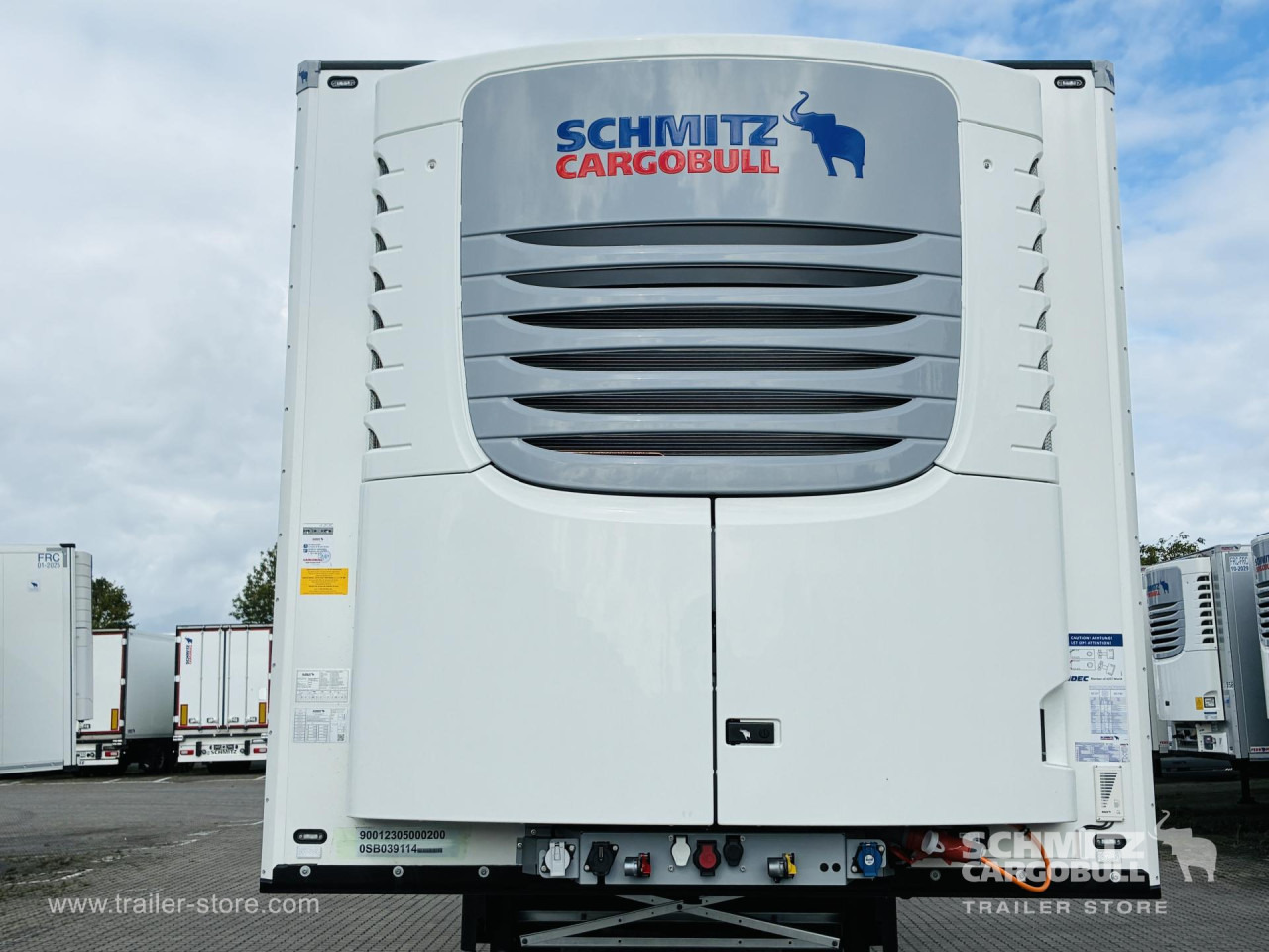 SCHMITZ Auflieger Tiefkühler Standard Taillift - סמיטריילר איזותרמי: תמונה 4 SCHMITZ Auflieger Tiefkühler Standard Taillift - סמיטריילר איזותרמי: תמונה 4