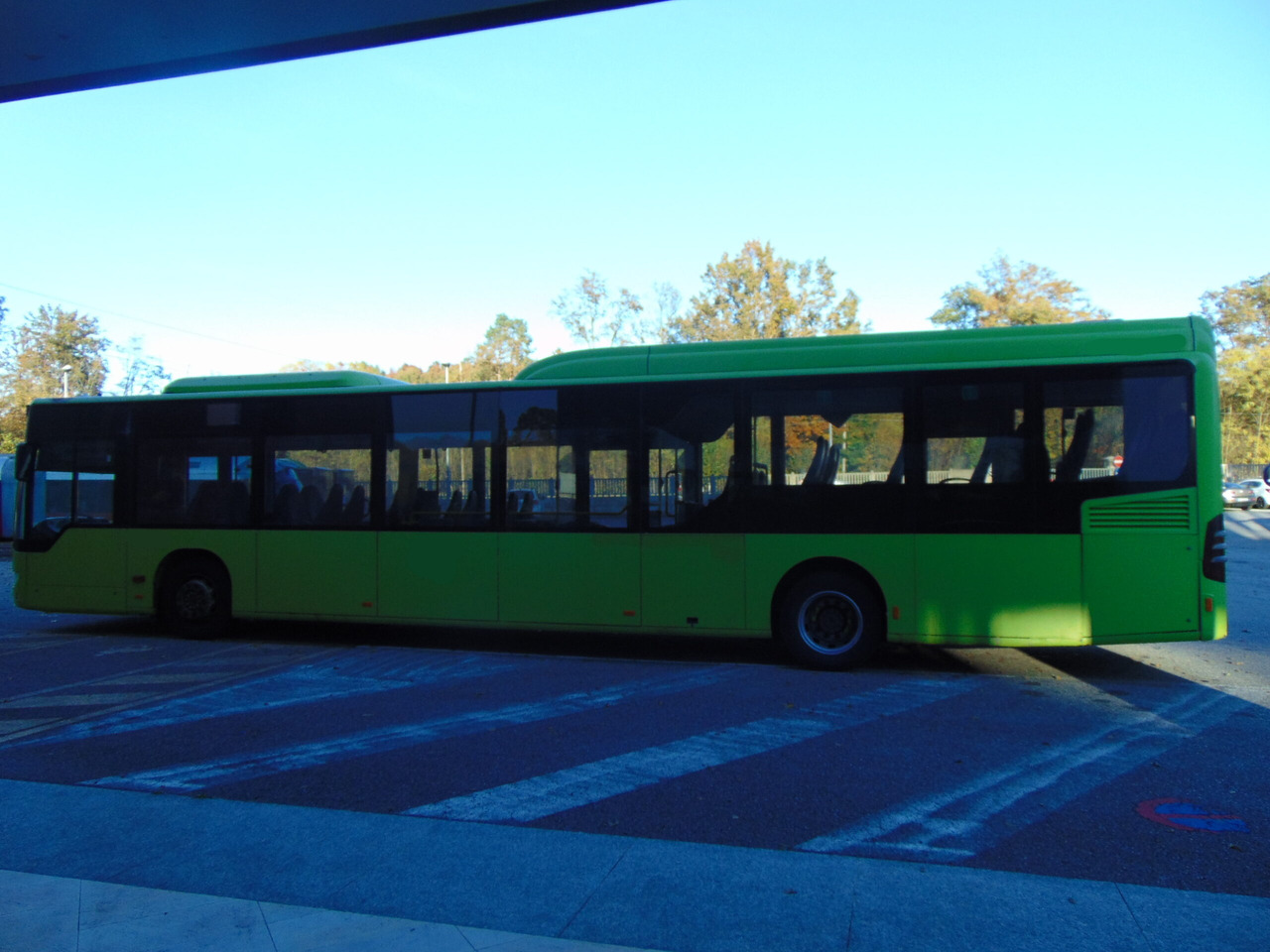 N.11 MERCEDES BENZ CITARO O530 LE – Anno 2010 - אוטובוס פרברים: תמונה 4 N.11 MERCEDES BENZ CITARO O530 LE – Anno 2010 - אוטובוס פרברים: תמונה 4