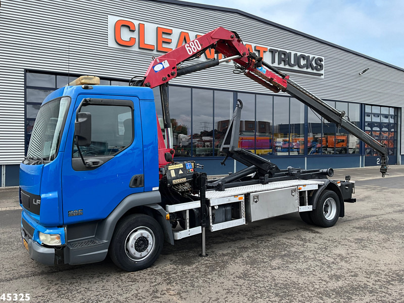 DAF FA 45 LF 180 HMF 7 Tonmeter laadkraan - משאית הרמת וו, משאית מנוף: תמונה 1 DAF FA 45 LF 180 HMF 7 Tonmeter laadkraan - משאית הרמת וו, משאית מנוף: תמונה 1