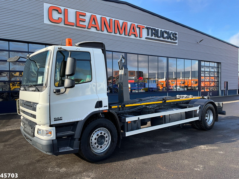 DAF FA 65 CF 250 Manual 20 Ton haakarmsysteem - משאית הרמת וו: תמונה 2 DAF FA 65 CF 250 Manual 20 Ton haakarmsysteem - משאית הרמת וו: תמונה 2