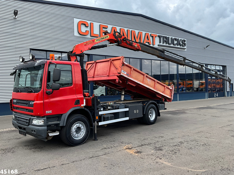 DAF FA 75 CF 360 Palfinger 12 Tonmeter laadkraan - מזהיר, משאית מנוף: תמונה 1 DAF FA 75 CF 360 Palfinger 12 Tonmeter laadkraan - מזהיר, משאית מנוף: תמונה 1