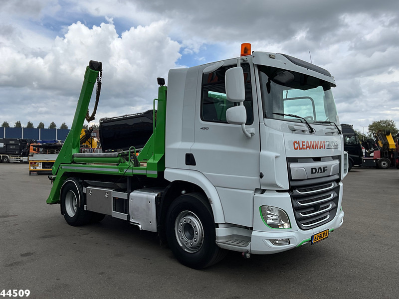 DAF FA CF 450 VDL 14 Ton portaalarmsysteem - משאית דילוג העמסה: תמונה 2 DAF FA CF 450 VDL 14 Ton portaalarmsysteem - משאית דילוג העמסה: תמונה 2