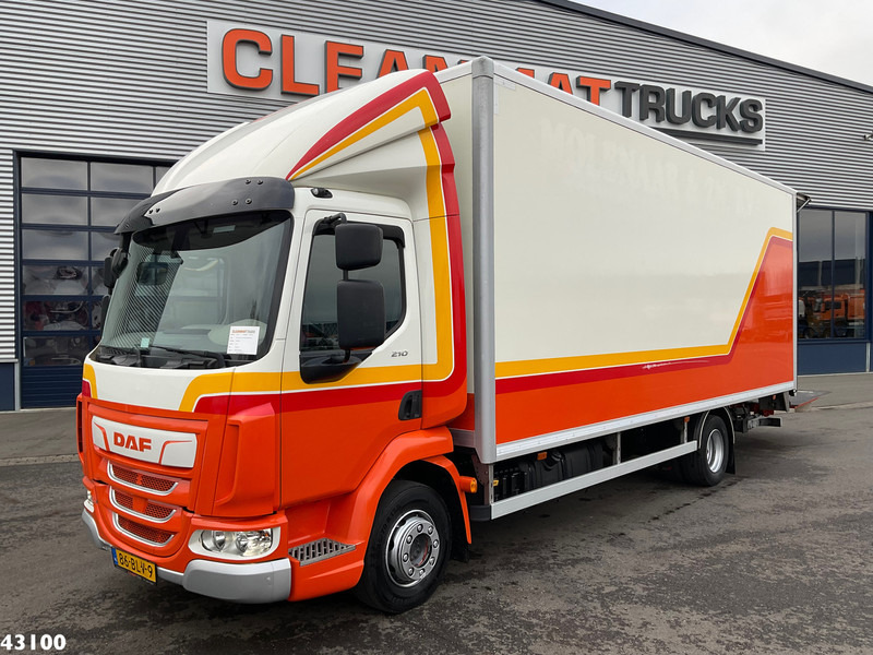 DAF FA LF 210 Euro 6 with DHollandia taillift - משאית תיבה: תמונה 1 DAF FA LF 210 Euro 6 with DHollandia taillift - משאית תיבה: תמונה 1