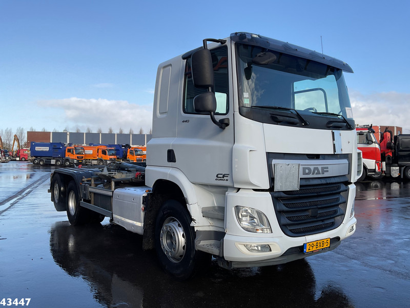 DAF FAN CF 440 Euro 6 20 Ton haakarmsysteem - משאית הרמת וו: תמונה 4 DAF FAN CF 440 Euro 6 20 Ton haakarmsysteem - משאית הרמת וו: תמונה 4