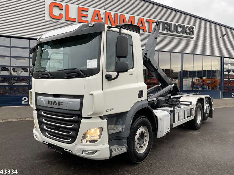 DAF FAN CF 450 Euro 6 ZF Intarder VDL 21 Ton haakarmsysteem - משאית הרמת וו: תמונה 1 DAF FAN CF 450 Euro 6 ZF Intarder VDL 21 Ton haakarmsysteem - משאית הרמת וו: תמונה 1