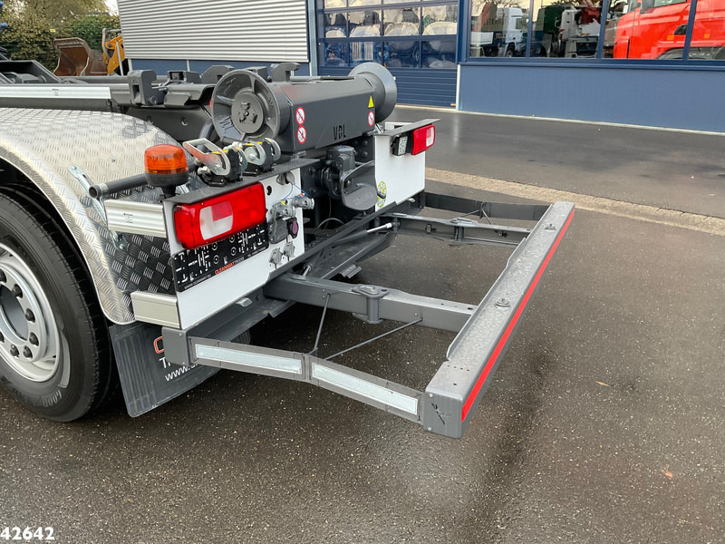 משאית הרמת וו, משאית מנוף DAF FAQ CF 430 HMF 28 Tonmeter laadkraan: תמונה 8