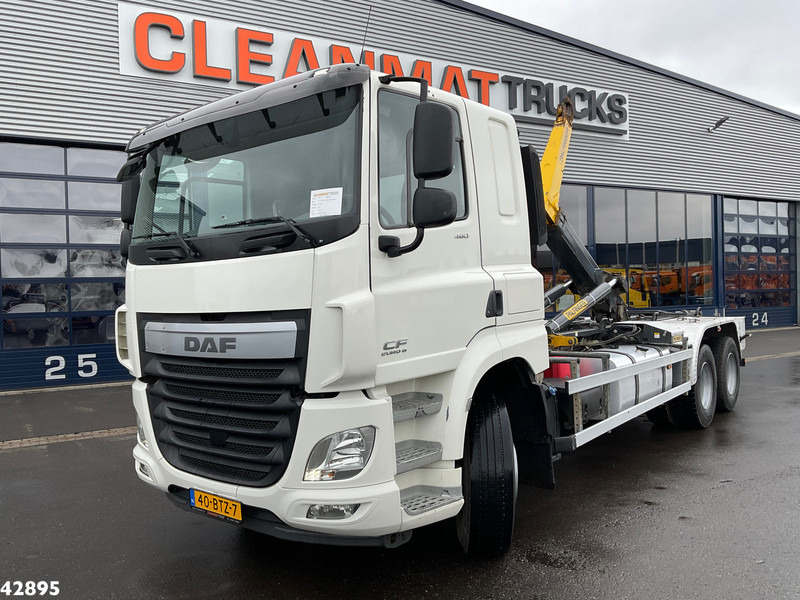 DAF FAS CF 460 Euro 6 Palfinger haakarmsysteem - משאית הרמת וו: תמונה 1 DAF FAS CF 460 Euro 6 Palfinger haakarmsysteem - משאית הרמת וו: תמונה 1