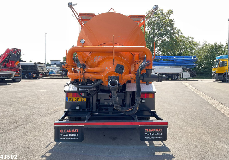 DAF FAX 85 CF 340 Droge stoffen blaas installatie Just 21.613 km! - משאית ואקום: תמונה 4 DAF FAX 85 CF 340 Droge stoffen blaas installatie Just 21.613 km! - משאית ואקום: תמונה 4