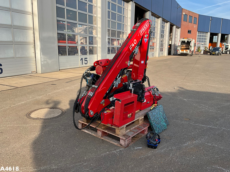 FASSI DEMO 4 Tonmeter laadkraan Laadkraan - עגורן מעמיס: תמונה 2 FASSI DEMO 4 Tonmeter laadkraan Laadkraan - עגורן מעמיס: תמונה 2