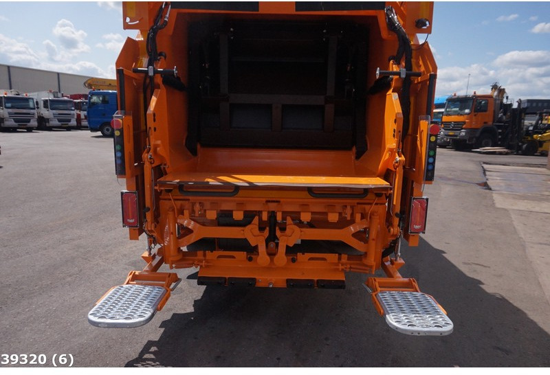 FUSO Canter 9C18 Geesink 7m³ - משאית אשפה: תמונה 4 FUSO Canter 9C18 Geesink 7m³ - משאית אשפה: תמונה 4