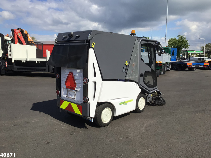 Green machine GM500H2 Hydrogen Waterstof Sweeper - מטאטא כבישים: תמונה 4 Green machine GM500H2 Hydrogen Waterstof Sweeper - מטאטא כבישים: תמונה 4