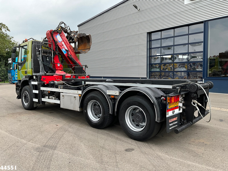 Iveco AD260T41 6x4 HMF 16 Tonmeter Z-kraan - משאית מערכת כבלים, משאית מנוף: תמונה 4 Iveco AD260T41 6x4 HMF 16 Tonmeter Z-kraan - משאית מערכת כבלים, משאית מנוף: תמונה 4