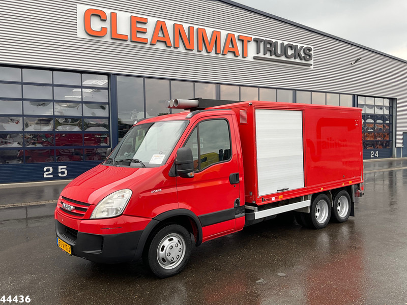Iveco Daily 40C18 + Veldhuizen oplegger ROM Hogedrukinstallatie - משאית ואקום: תמונה 2 Iveco Daily 40C18 + Veldhuizen oplegger ROM Hogedrukinstallatie - משאית ואקום: תמונה 2