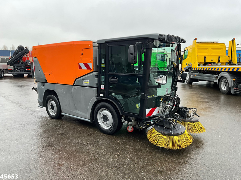 Kärcher MC 250 Just 16.579 km! - מטאטא כבישים: תמונה 3 Kärcher MC 250 Just 16.579 km! - מטאטא כבישים: תמונה 3