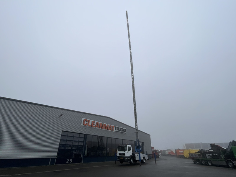 MAN TGM 15.290 Klaas 35 meter Dachdecker Kran - משאית מנוף: תמונה 4 MAN TGM 15.290 Klaas 35 meter Dachdecker Kran - משאית מנוף: תמונה 4