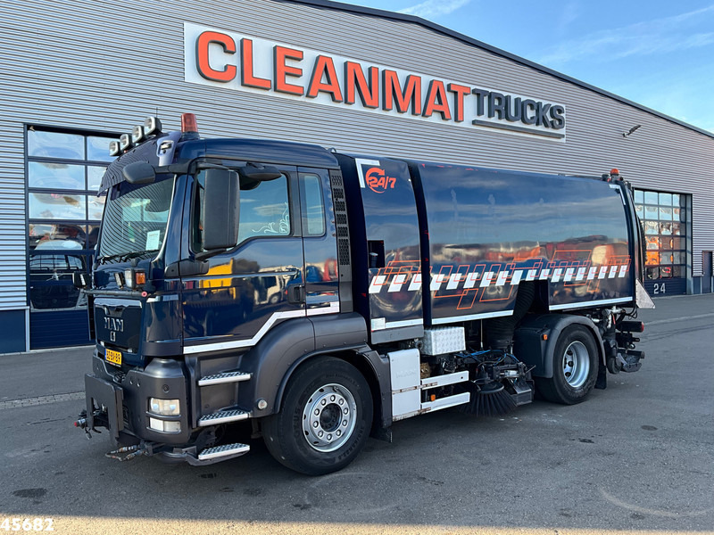 MAN TGS 18.320 Manual Gearbox Brock Wegdekreinger links en rechtsvegend! - מטאטא כבישים: תמונה 5 MAN TGS 18.320 Manual Gearbox Brock Wegdekreinger links en rechtsvegend! - מטאטא כבישים: תמונה 5