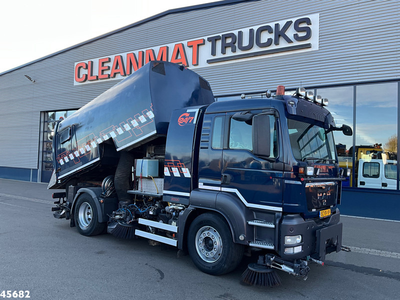 MAN TGS 18.320 Manual Gearbox Brock Wegdekreinger links en rechtsvegend! - מטאטא כבישים: תמונה 1 MAN TGS 18.320 Manual Gearbox Brock Wegdekreinger links en rechtsvegend! - מטאטא כבישים: תמונה 1