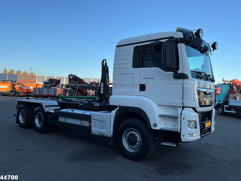 MAN TGS 26.500 6x6 Euro 6 Joab 24 Ton haakarmsysteem - משאית הרמת וו: תמונה 3 MAN TGS 26.500 6x6 Euro 6 Joab 24 Ton haakarmsysteem - משאית הרמת וו: תמונה 3