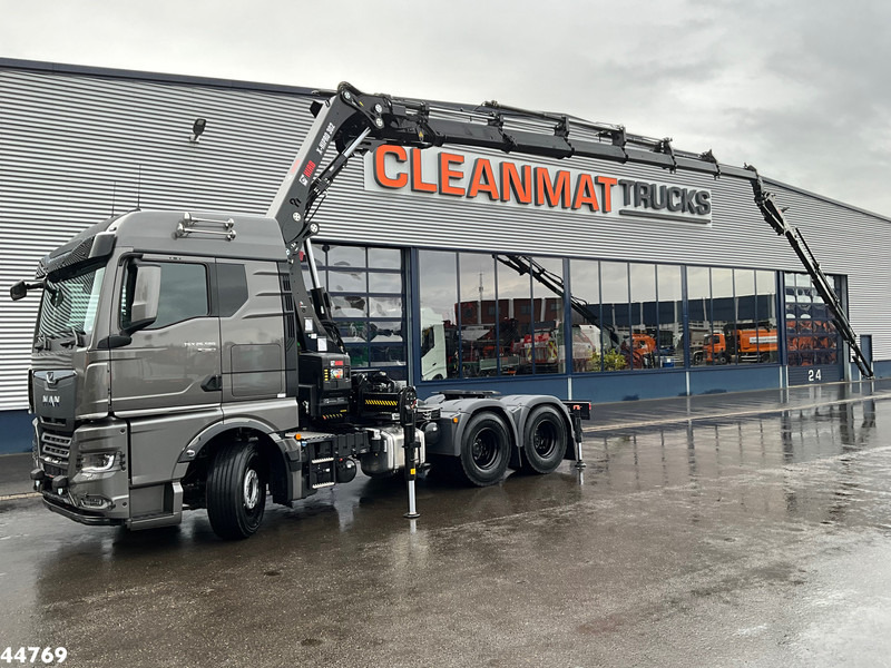 MAN TGX 26.580 6x4 Euro 6 Retarder Hiab 30 Tonmeter laadkraan + Fly-jib New and Unused! - יחידת טרקטור: תמונה 1 MAN TGX 26.580 6x4 Euro 6 Retarder Hiab 30 Tonmeter laadkraan + Fly-jib New and Unused! - יחידת טרקטור: תמונה 1