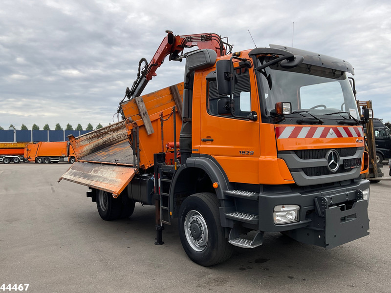 Mercedes-Benz 1829 AK 4x4 Atlas 8,5 Tonmeter laadkraan Manual Full steel - מזהיר, משאית מנוף: תמונה 5 Mercedes-Benz 1829 AK 4x4 Atlas 8,5 Tonmeter laadkraan Manual Full steel - מזהיר, משאית מנוף: תמונה 5