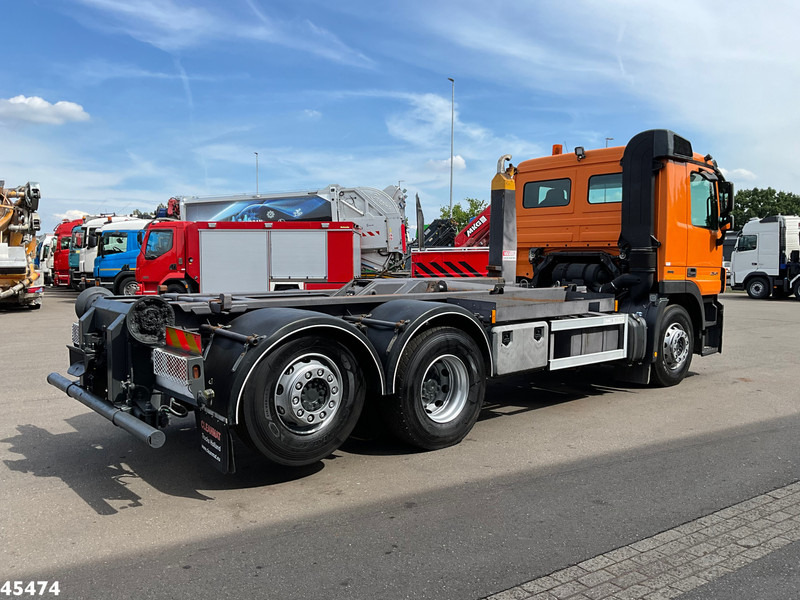 Mercedes-Benz Actros 2541 6x2 VDL 20 Ton haakarmsysteem - משאית הרמת וו: תמונה 4 Mercedes-Benz Actros 2541 6x2 VDL 20 Ton haakarmsysteem - משאית הרמת וו: תמונה 4