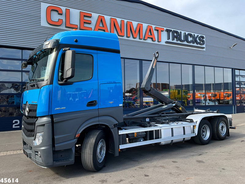 Mercedes-Benz Actros 2545 Euro 6 AJK 25 Tonmeter haakarmsysteem - משאית הרמת וו: תמונה 1 Mercedes-Benz Actros 2545 Euro 6 AJK 25 Tonmeter haakarmsysteem - משאית הרמת וו: תמונה 1