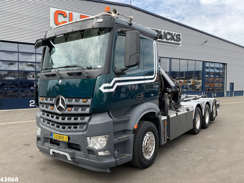 Mercedes-Benz Arocs 3251 8x4 Euro 6 Hiab 28 Tonmeter laadkraan - משאית הרמת וו, משאית מנוף: תמונה 2 Mercedes-Benz Arocs 3251 8x4 Euro 6 Hiab 28 Tonmeter laadkraan - משאית הרמת וו, משאית מנוף: תמונה 2