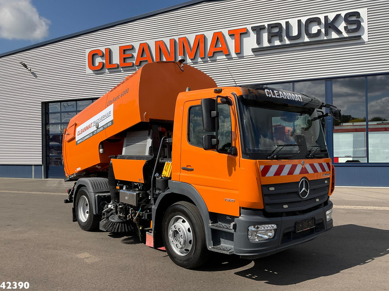 Mercedes-Benz Atego 1321 Bucher Cityfant 6000 Just 49.567 km! - מטאטא כבישים: תמונה 1 Mercedes-Benz Atego 1321 Bucher Cityfant 6000 Just 49.567 km! - מטאטא כבישים: תמונה 1