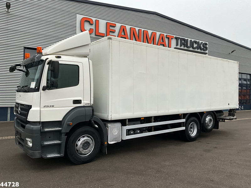 Mercedes-Benz Axor 2636 6x2 Dhollandia laadklep Just 265.901 km! - משאית תיבה: תמונה 3 Mercedes-Benz Axor 2636 6x2 Dhollandia laadklep Just 265.901 km! - משאית תיבה: תמונה 3