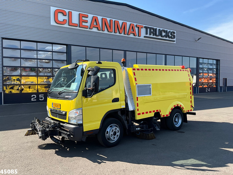 Mitsubishi Canter 7C15 Brock sweeper Just 94.095 km! - מטאטא כבישים: תמונה 3 Mitsubishi Canter 7C15 Brock sweeper Just 94.095 km! - מטאטא כבישים: תמונה 3