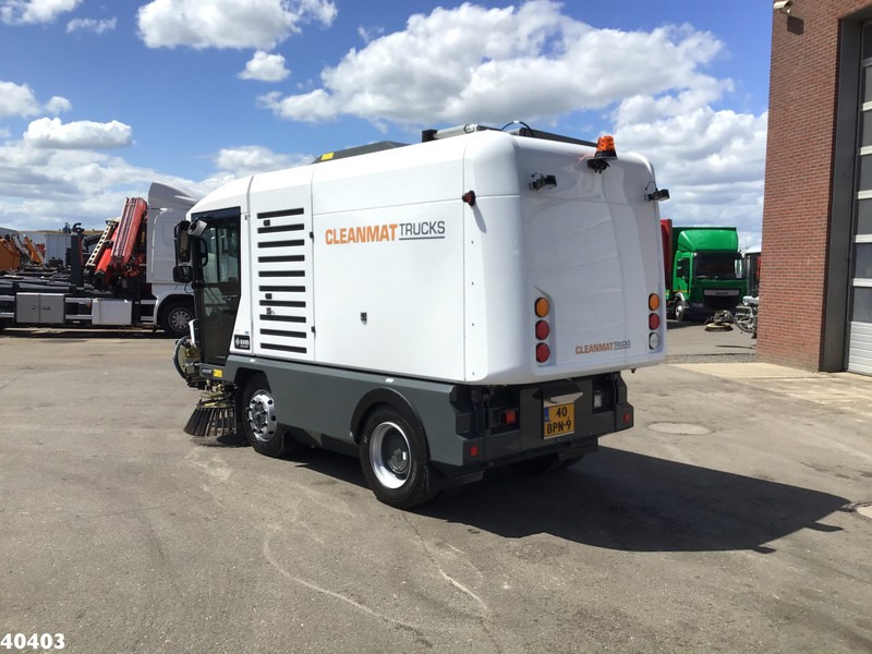 Ravo 5-SERIES 580 with 3-rd brush - מטאטא כבישים: תמונה 3 Ravo 5-SERIES 580 with 3-rd brush - מטאטא כבישים: תמונה 3