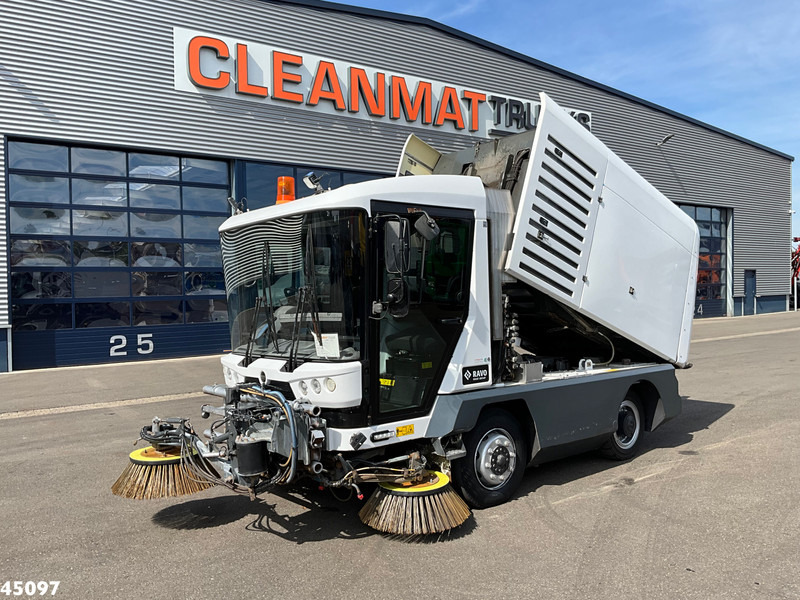 Ravo 540 Euro 6 with 3-rd brush - מטאטא כבישים: תמונה 1 Ravo 540 Euro 6 with 3-rd brush - מטאטא כבישים: תמונה 1