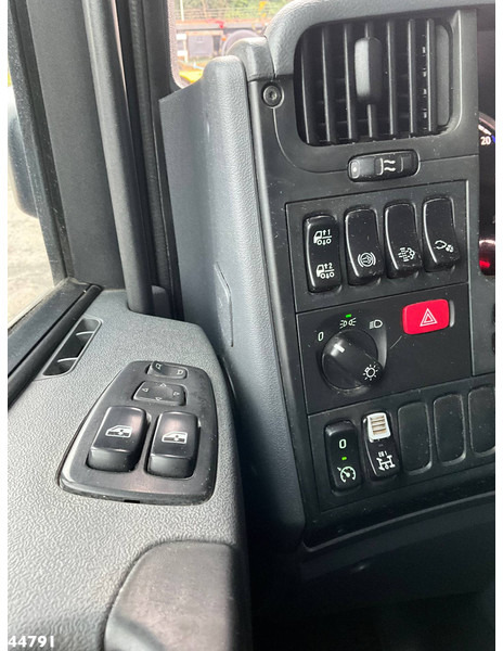 הַחכָּרָה Scania G 450 8x2 Euro 6 Hiab 32 Tonmeter laadkraan Just 114.221 km! Scania G 450 8x2 Euro 6 Hiab 32 Tonmeter laadkraan Just 114.221 km!: תמונה 20